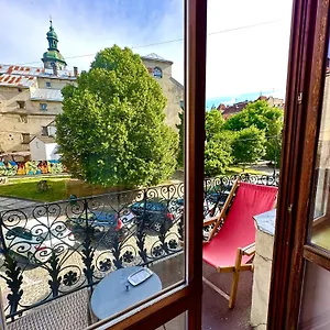 Romantic - оn Valova Street Апартаменты